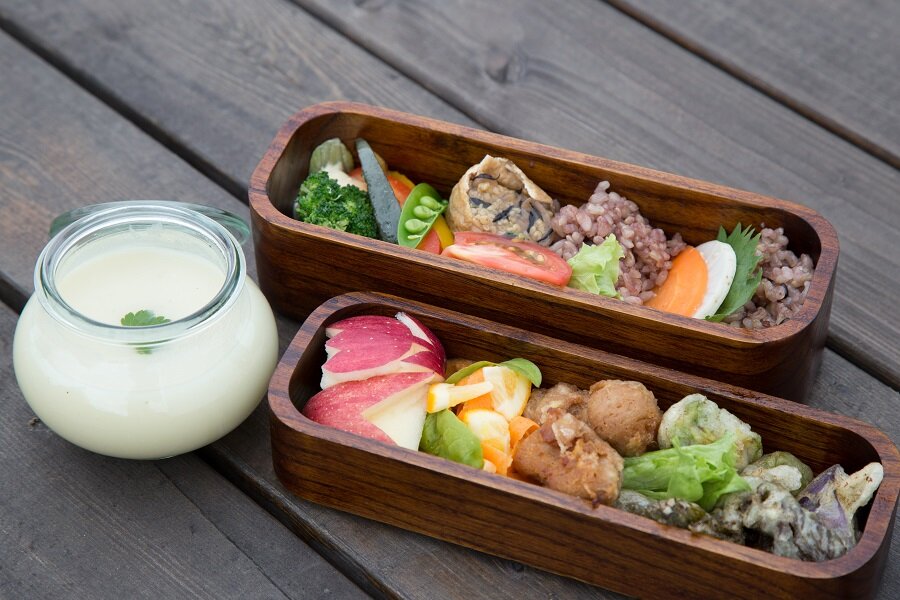 薬膳料理のお弁当