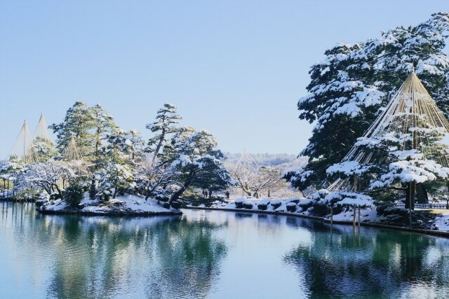 雪の兼六園