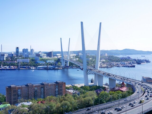 自分を磨こう！ウラジオストク経済サービス大学をご紹介