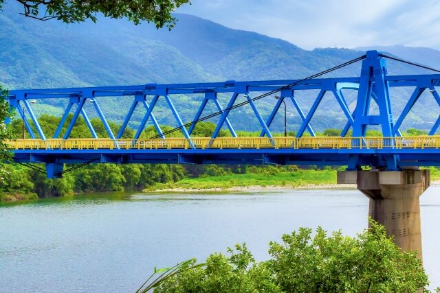 東みよし町の東三好橋