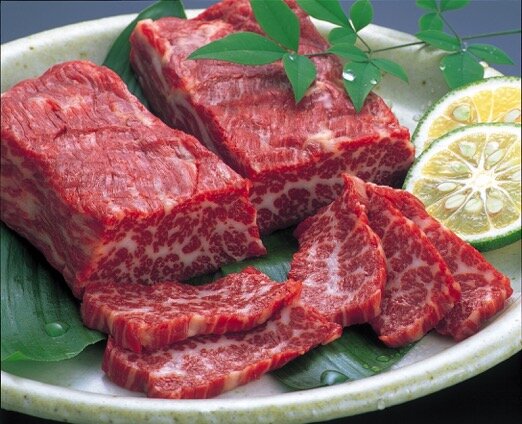 霜が入った極上馬刺しを、熊本からお届け