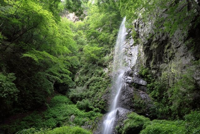 中止の滝