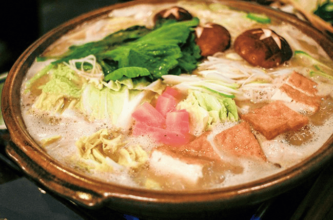 島根県津和野町の冬のおもてなし料理「酒蔵鍋」