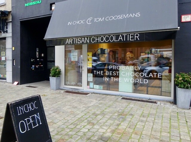 ベルギー・アントワープのショコラトリー「IN CHOC」のお店外観