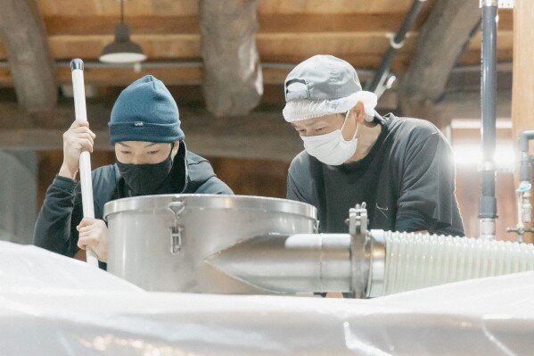 「リアル酒蔵留学」で1日蔵人体験！九州15蔵以上に拡大して再始動